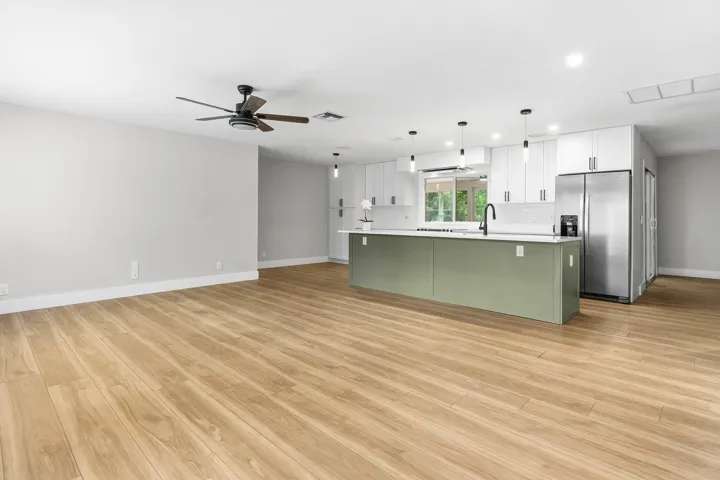 014-4397AvocadoBoulevard-WestPalmBeach-F