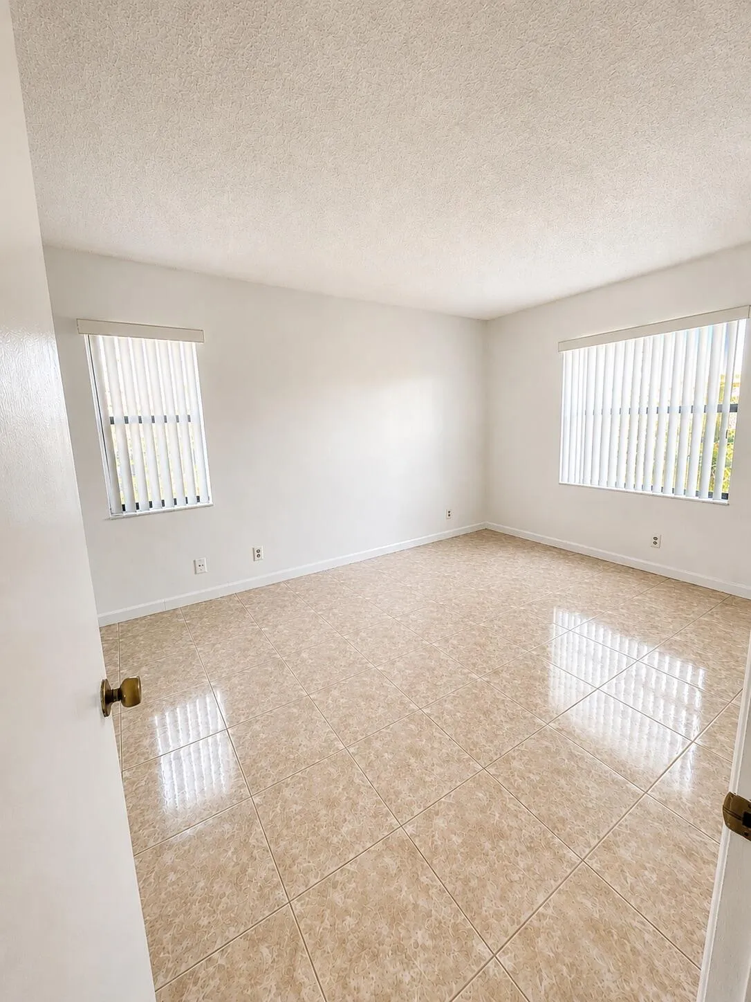Bedroom right