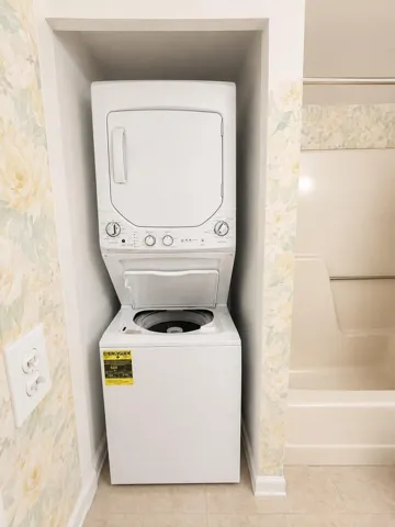 Washer dryer