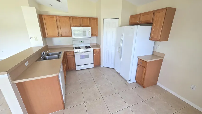 538 SW Indian Key (3)