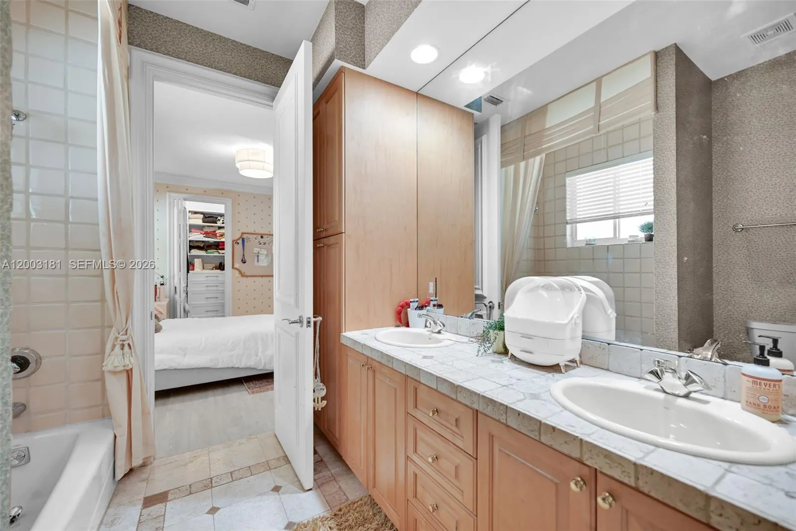 Property photo 72