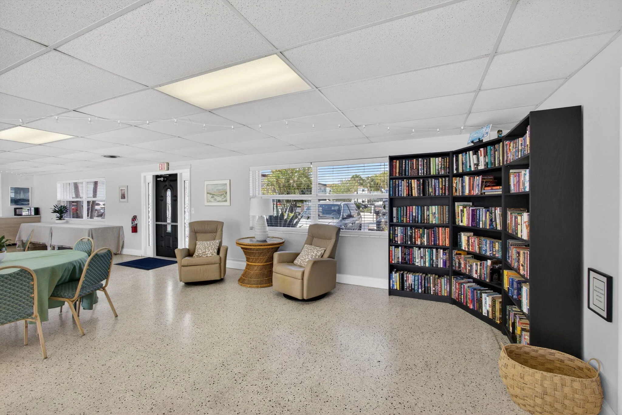 Lending library