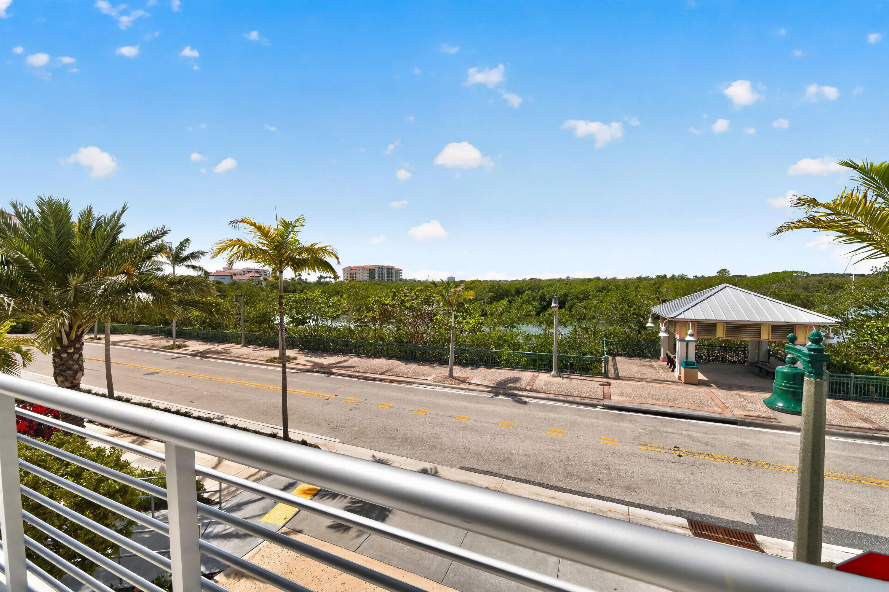 1 S Coastal Way - 201 - 32