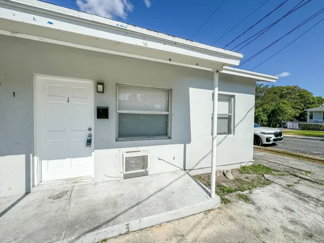 36C8EA6D-8A0A-4779-BFD4-BEBCAF14E7BF_1_1