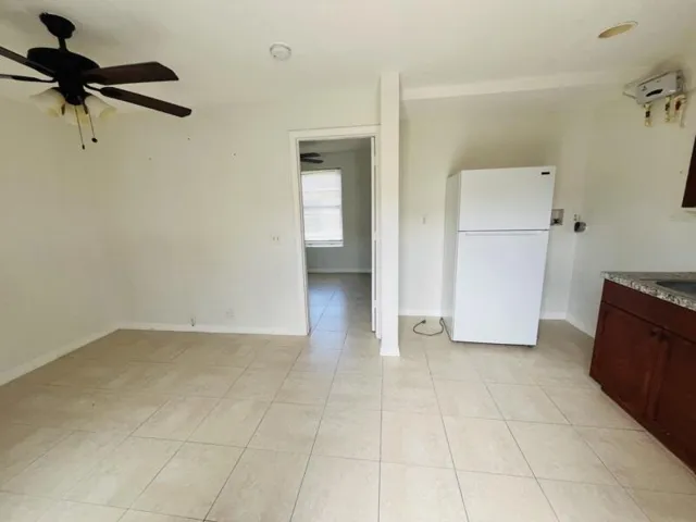 Living/Kitchen