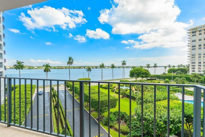 022-1701SouthFlaglerDrive-WestPalmBeach-