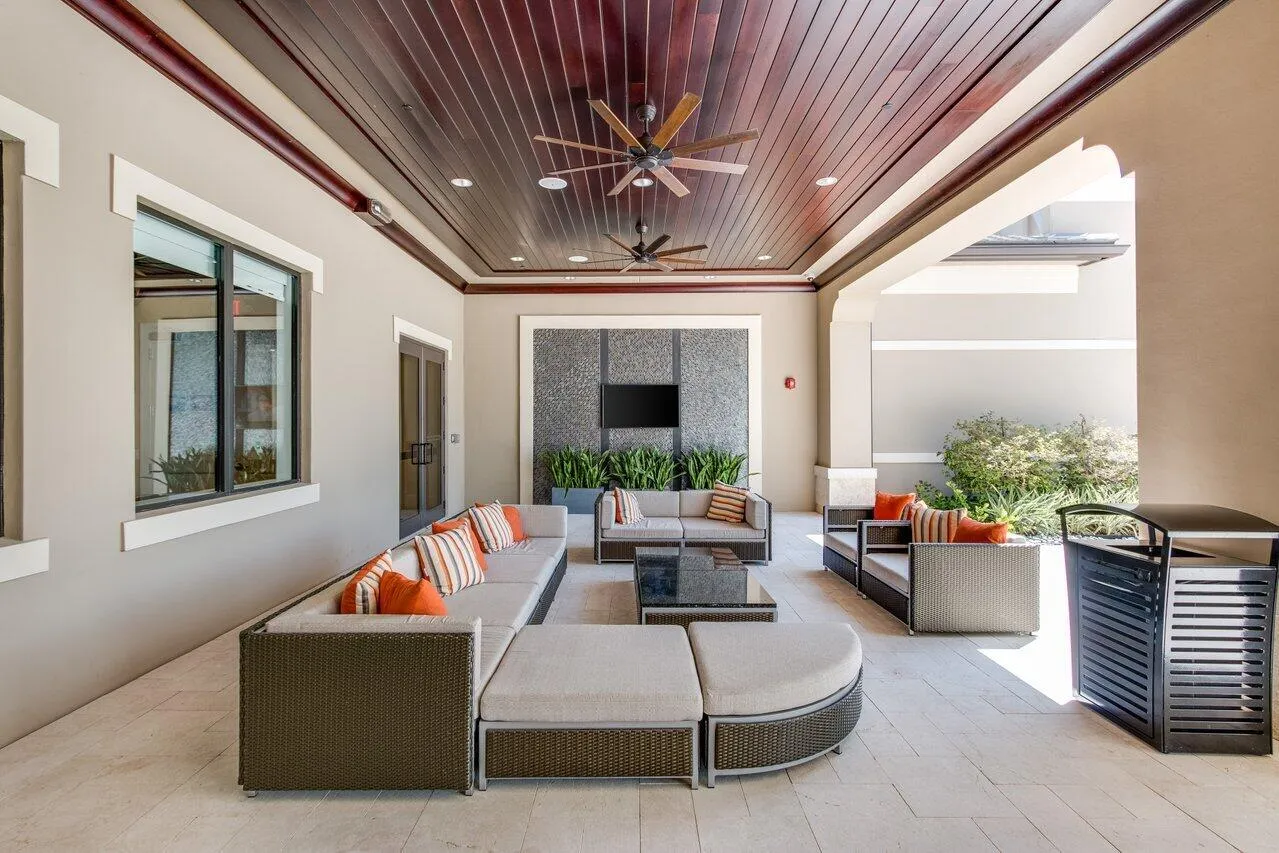 126-16722CannesStreet-DelrayBeach-FL-334