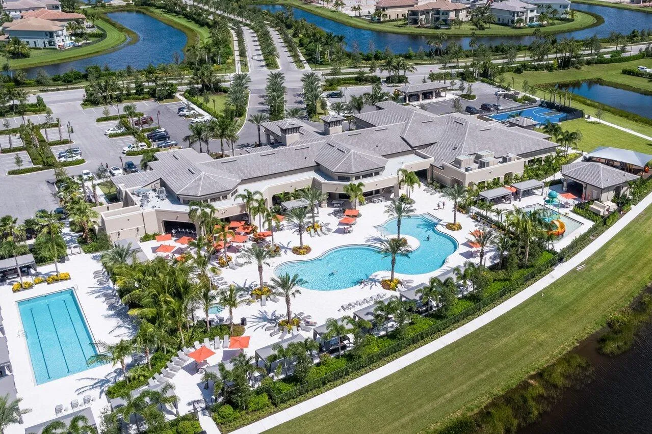 110-16722CannesStreet-DelrayBeach-FL-334