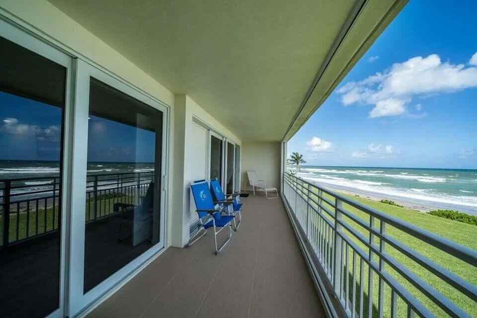 Island House Balcony