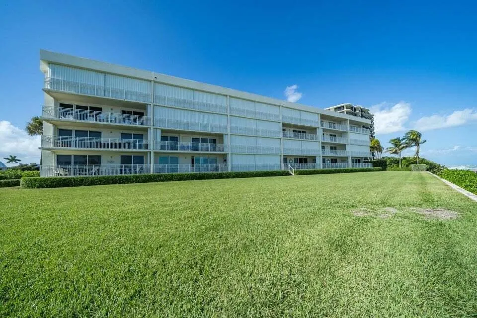 Island House Oceanside