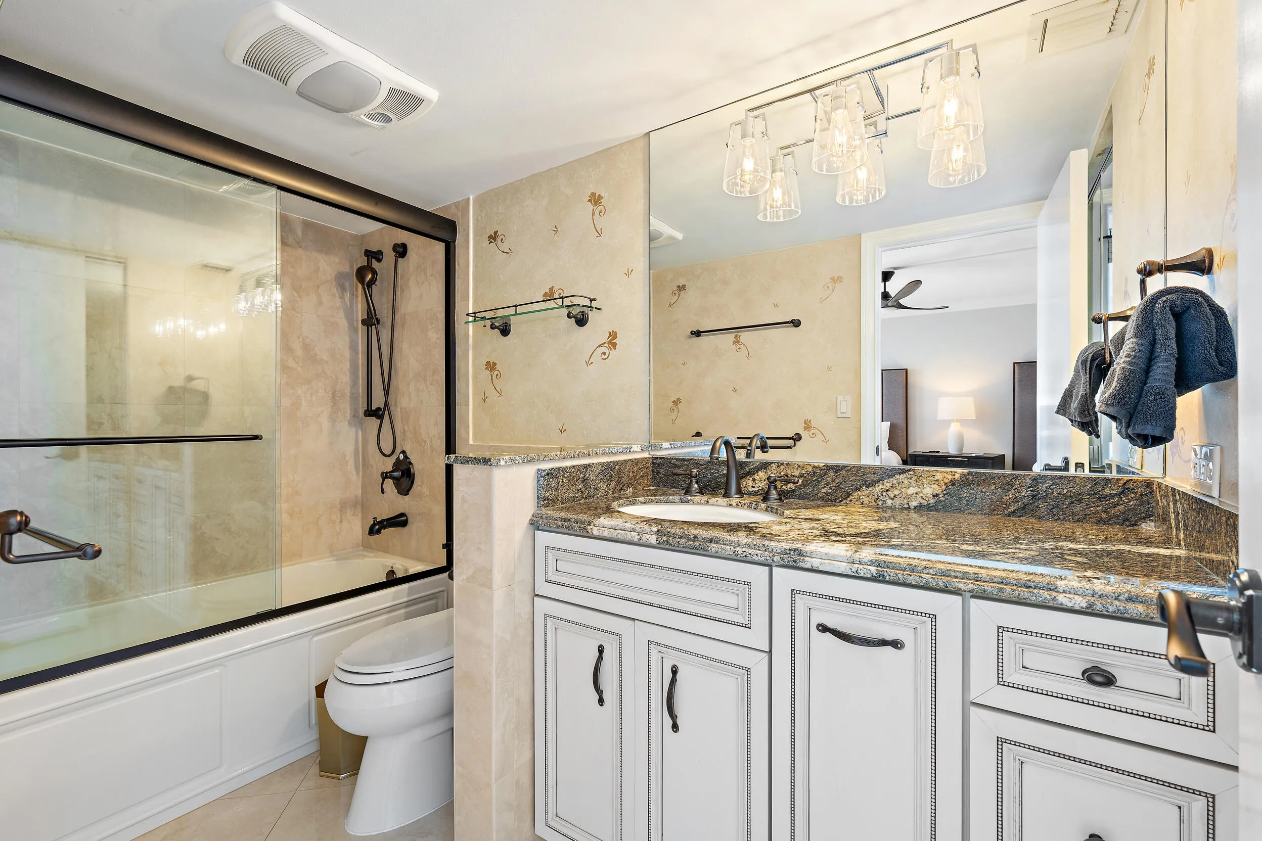 Guest Suite Bath