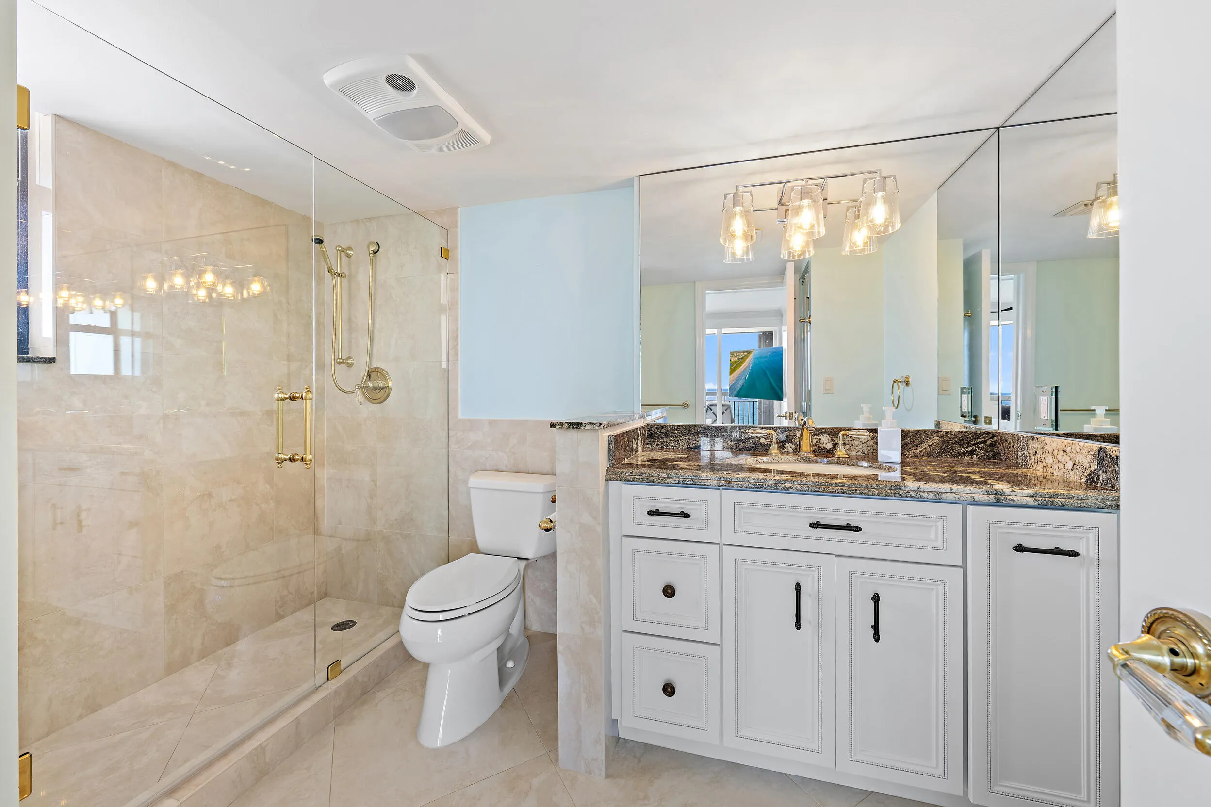 3rd Bedroom~ Den~Office En-Suite Bath