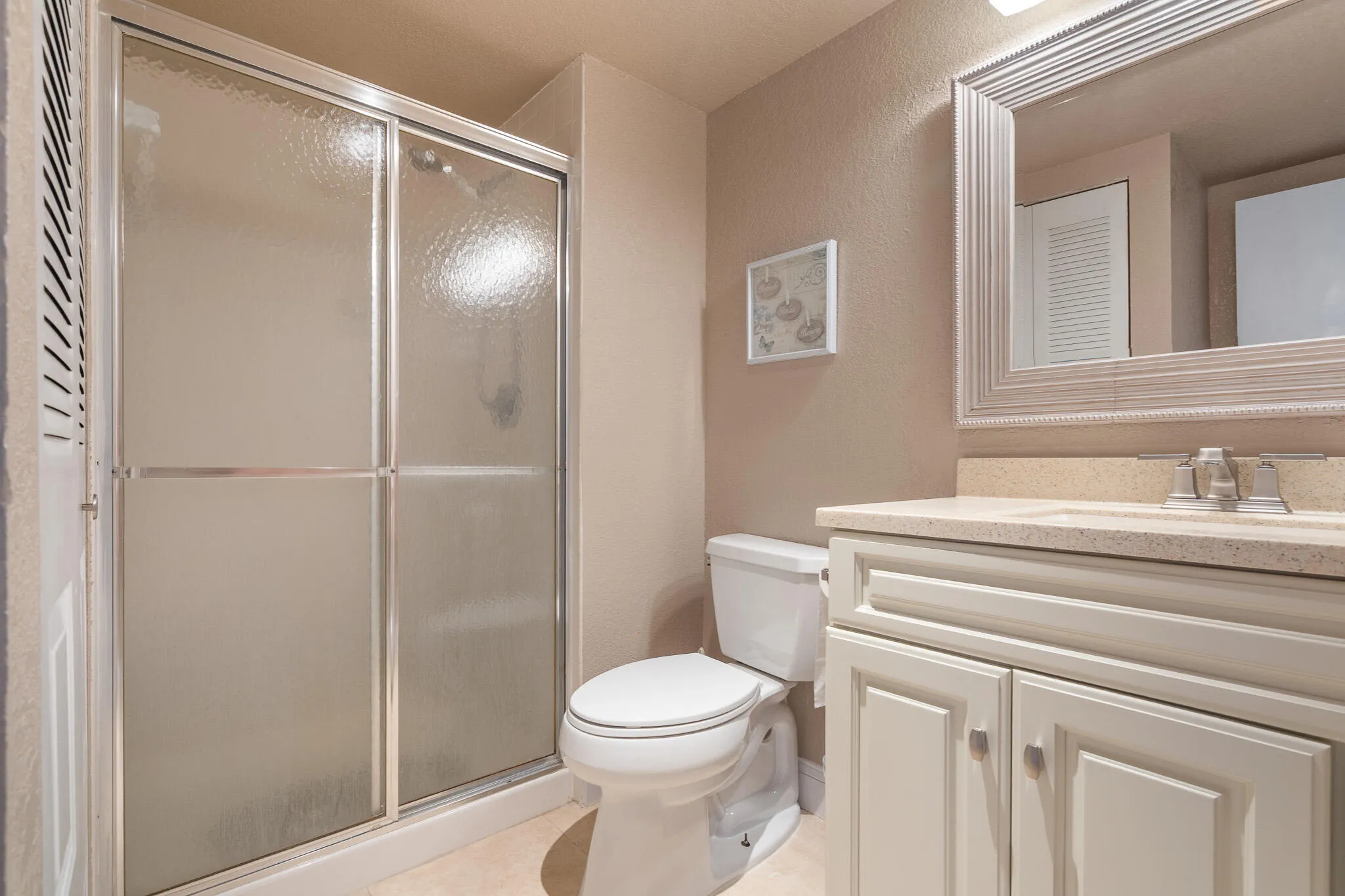 2nd bathroom