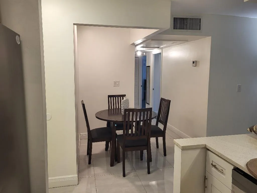 Dining Rm/ Hall to Bedrooms