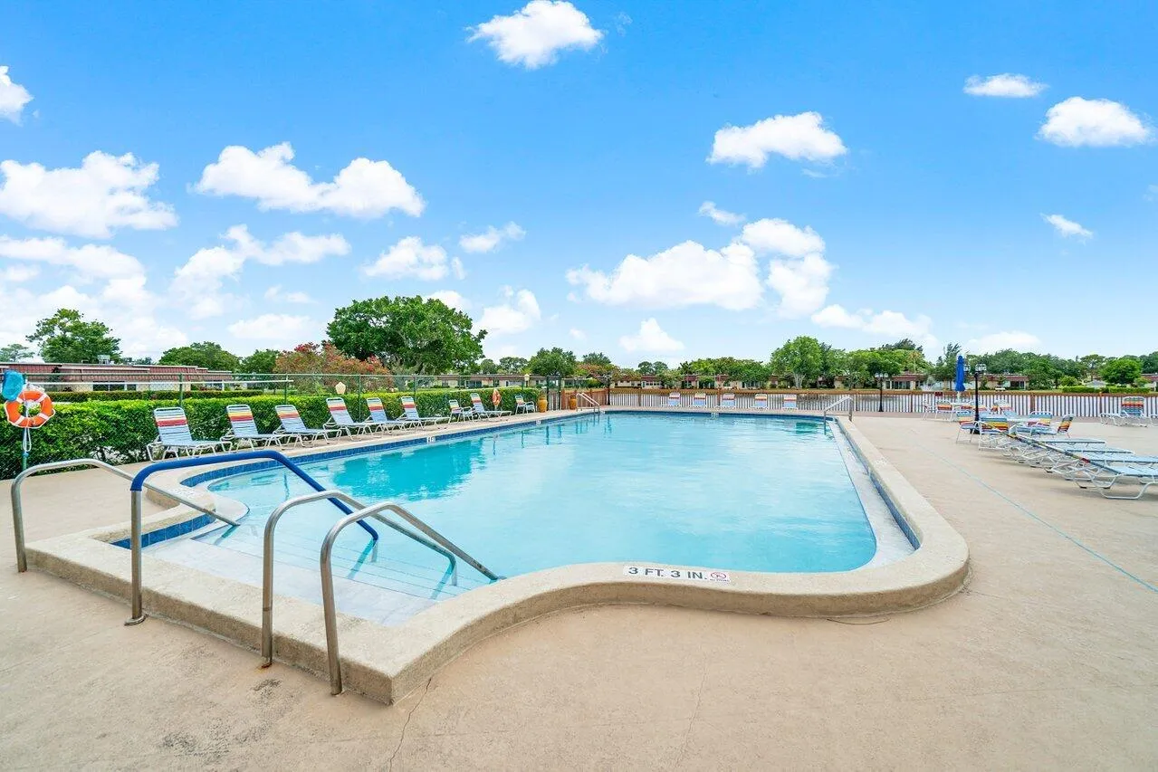 Clubhouse Pool