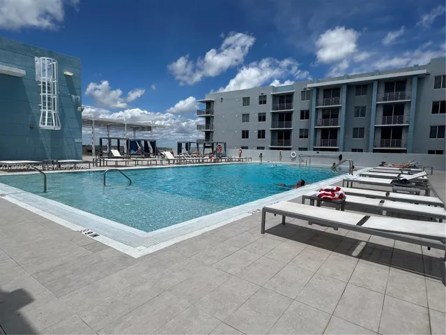 Clubhouse Pool