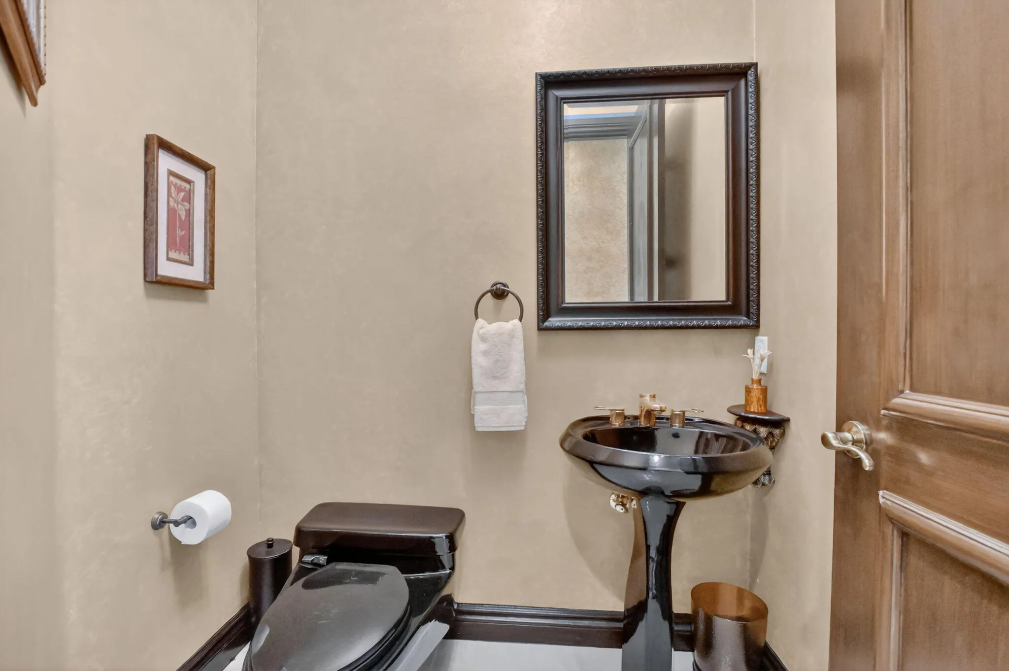 1/2 bath