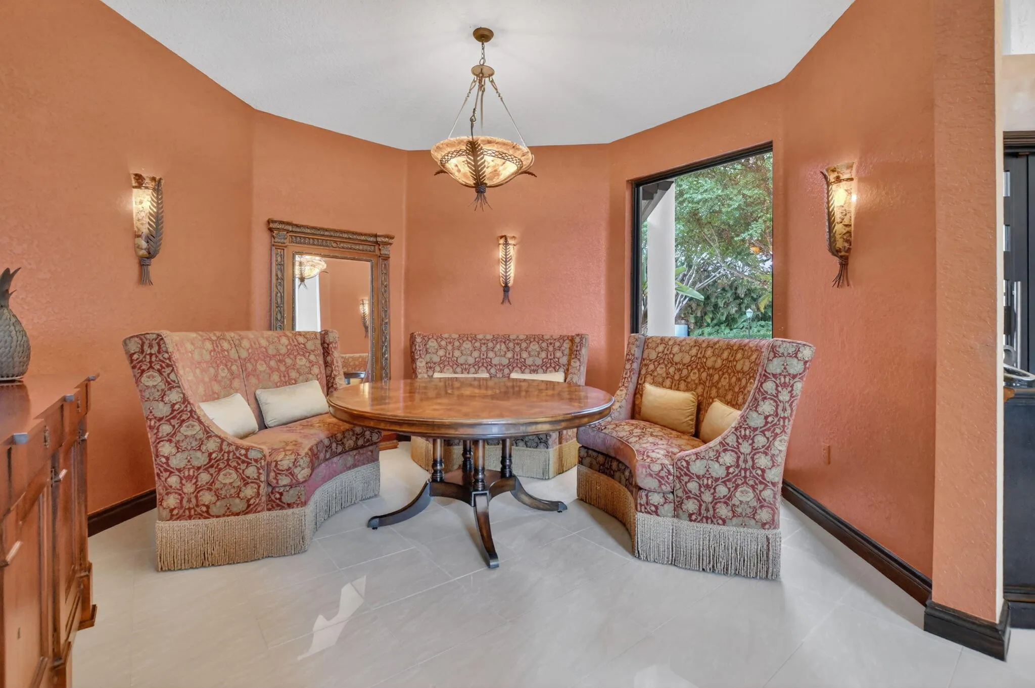 formal dining area