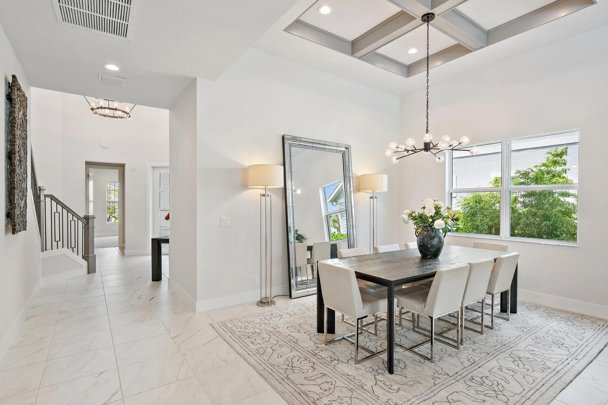 9338 Crestview Circle