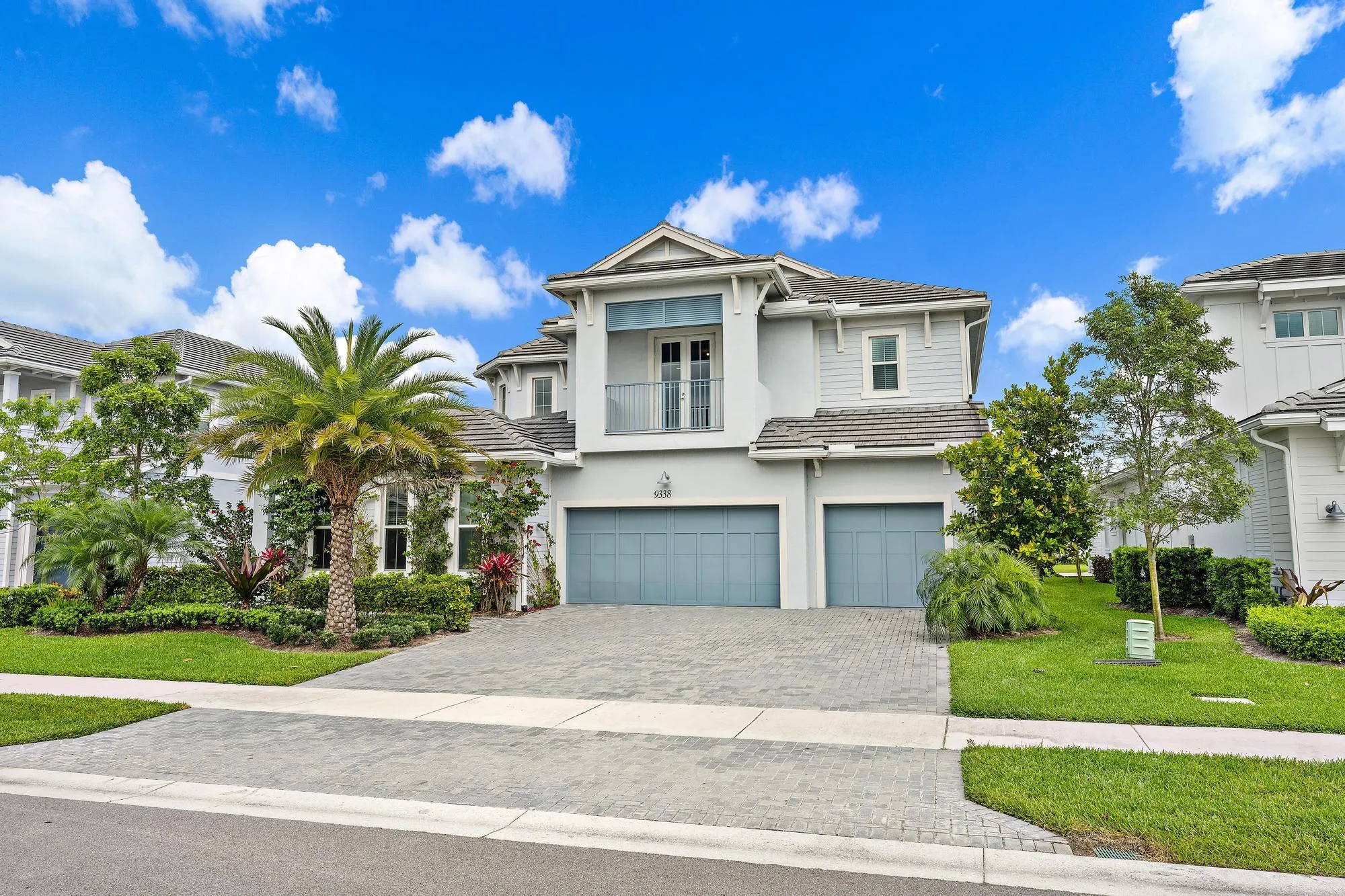 9338 Crestview Circle