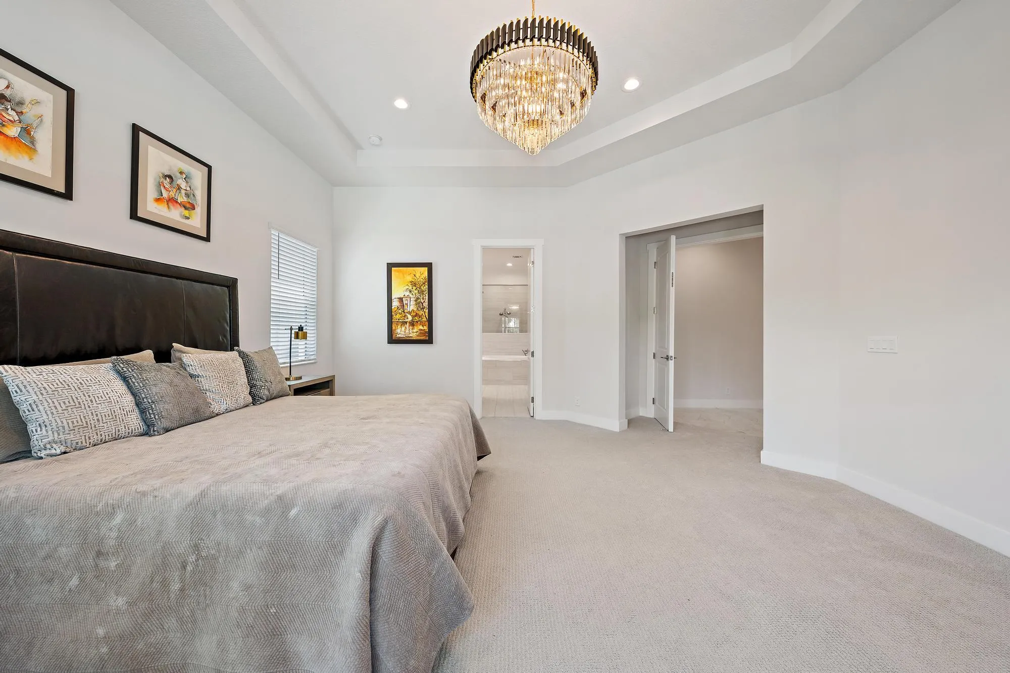 9338 Crestview Circle