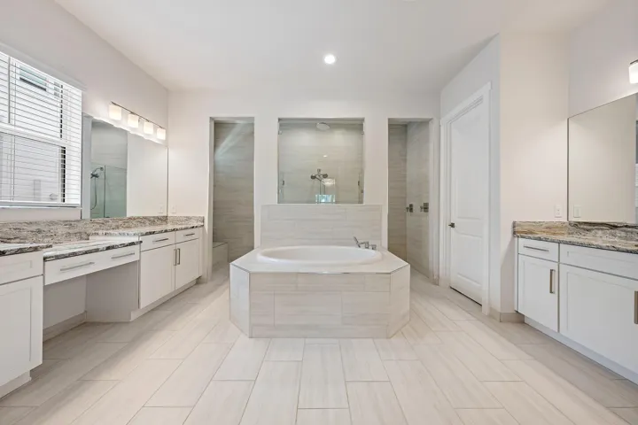 9338 Crestview Circle