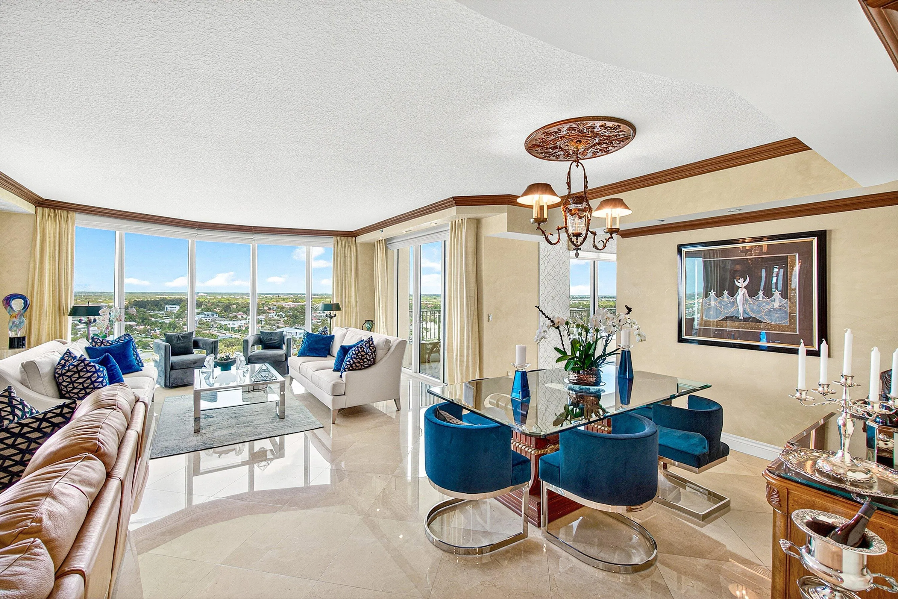 GREAT ROOM