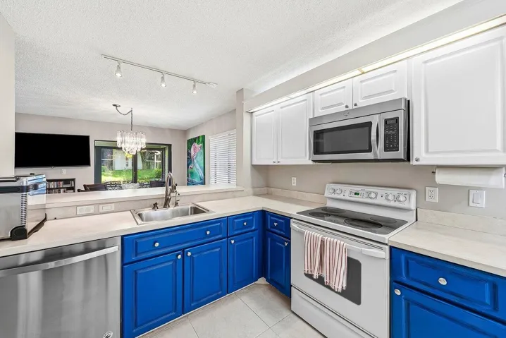 Kitchen NEw NEw 3