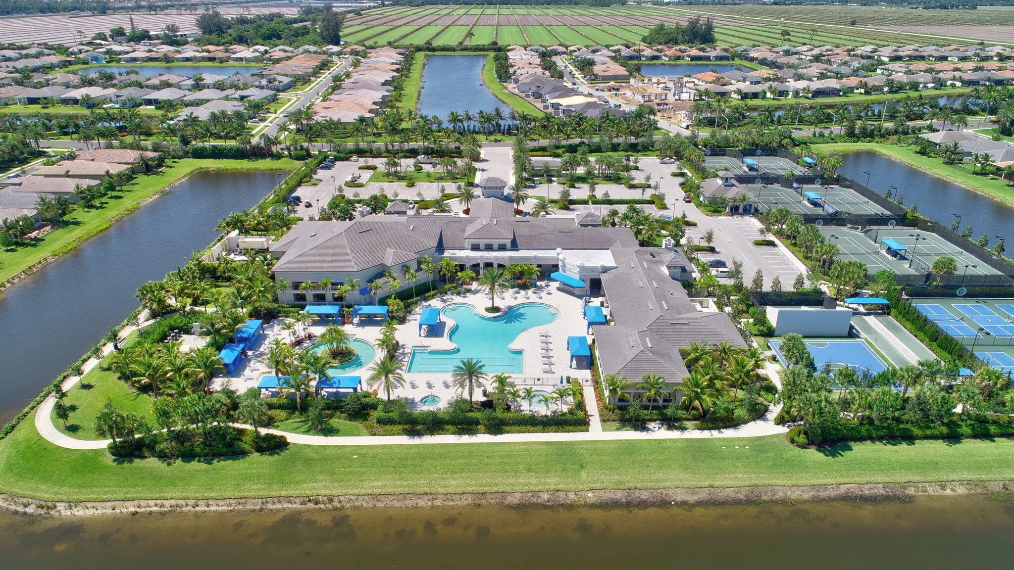 69-web-or-mls-058_valencia bay (3)
