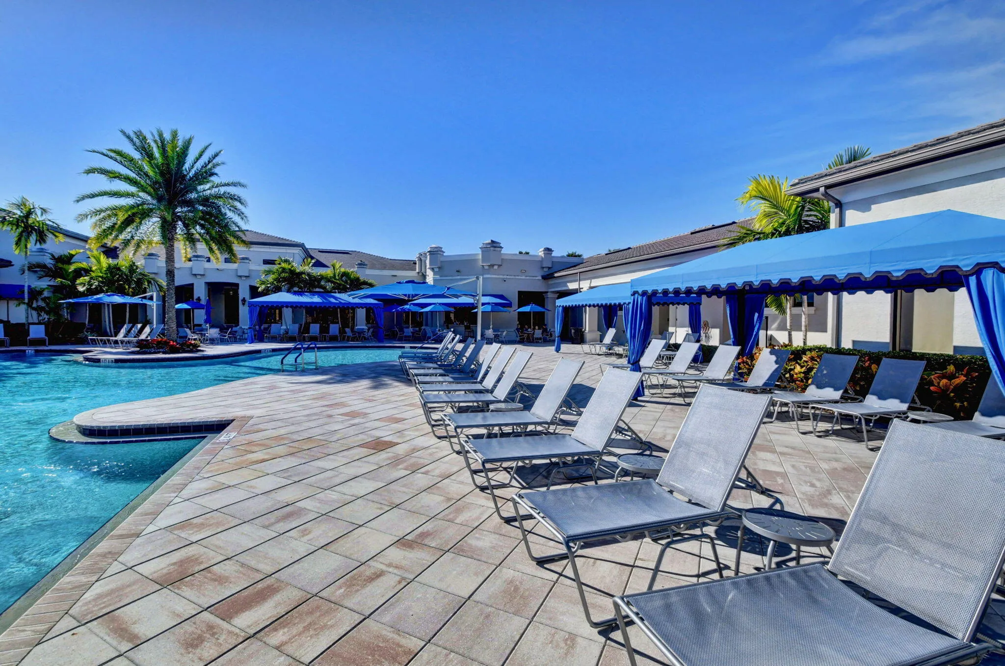 107-web-or-mls-097_valencia bay (42)