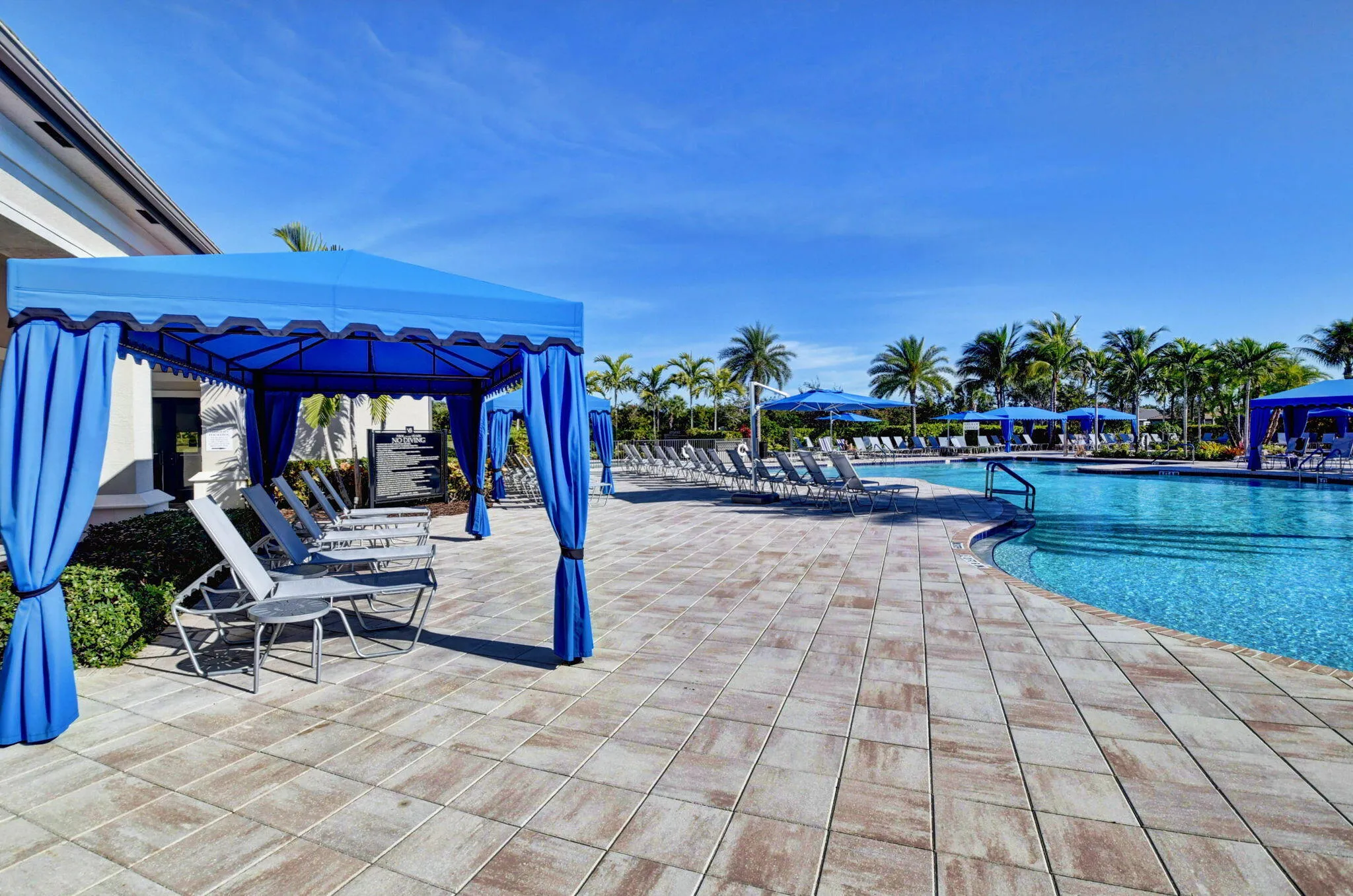 102-web-or-mls-092_valencia bay (37)