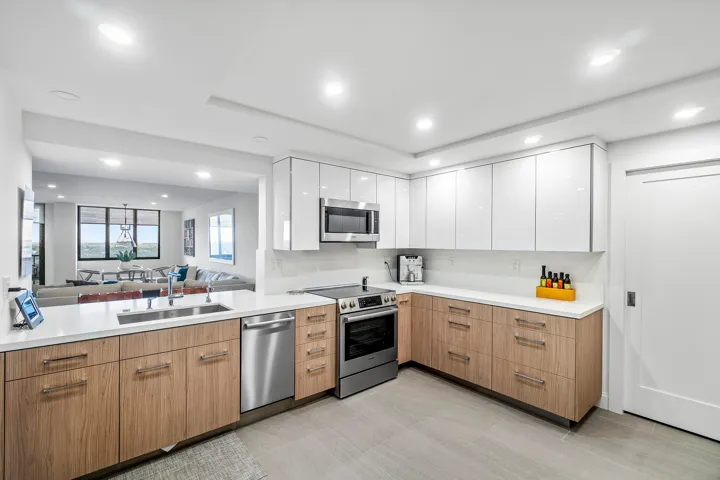 006-3420SouthOceanBoulevard-14X-Highland