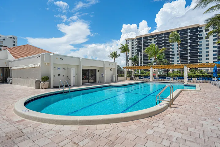039-3420SouthOceanBoulevard-14X-Highland