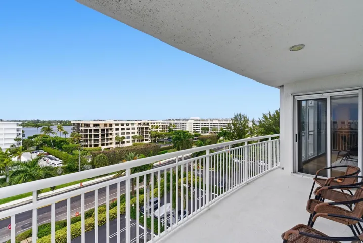 West Balcony/Patio Intracoastal Views -Start your day with serene intracoastal views!