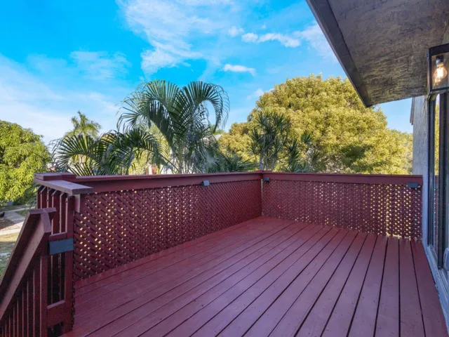 Deck 1