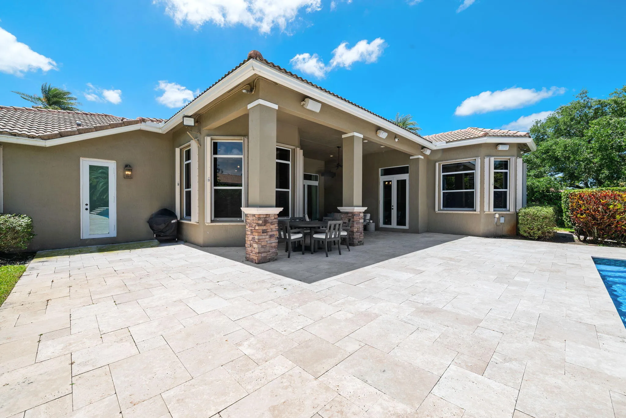 42-web-or-mls-11371-nw-6th-st
