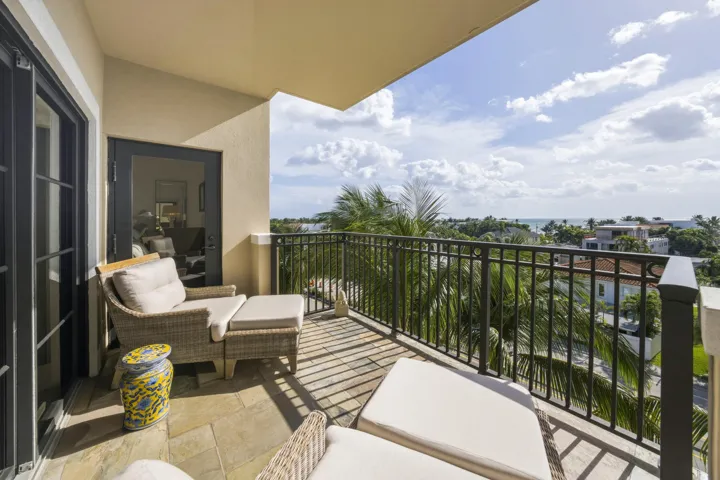 2509 N Ocean Blvd Apt 676 Fort-print-017