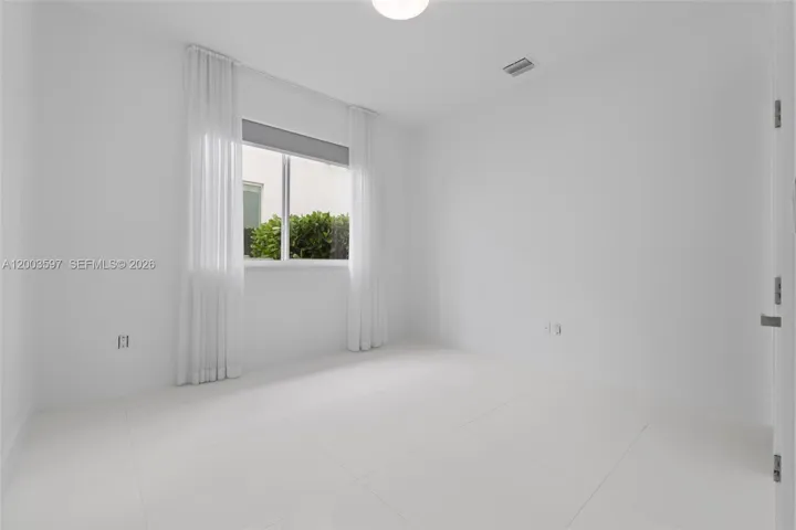 Groundfloor Bedroom