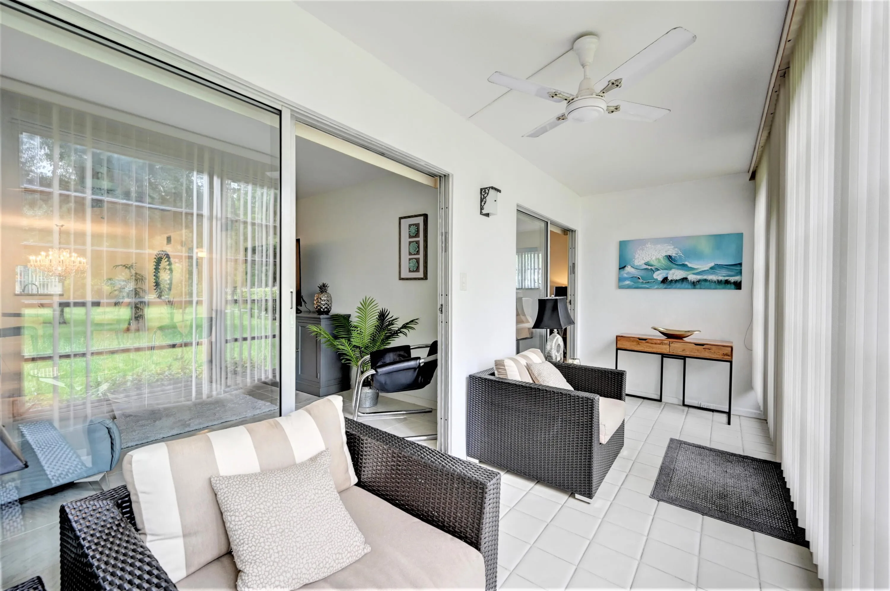 FLORIDA ROOM