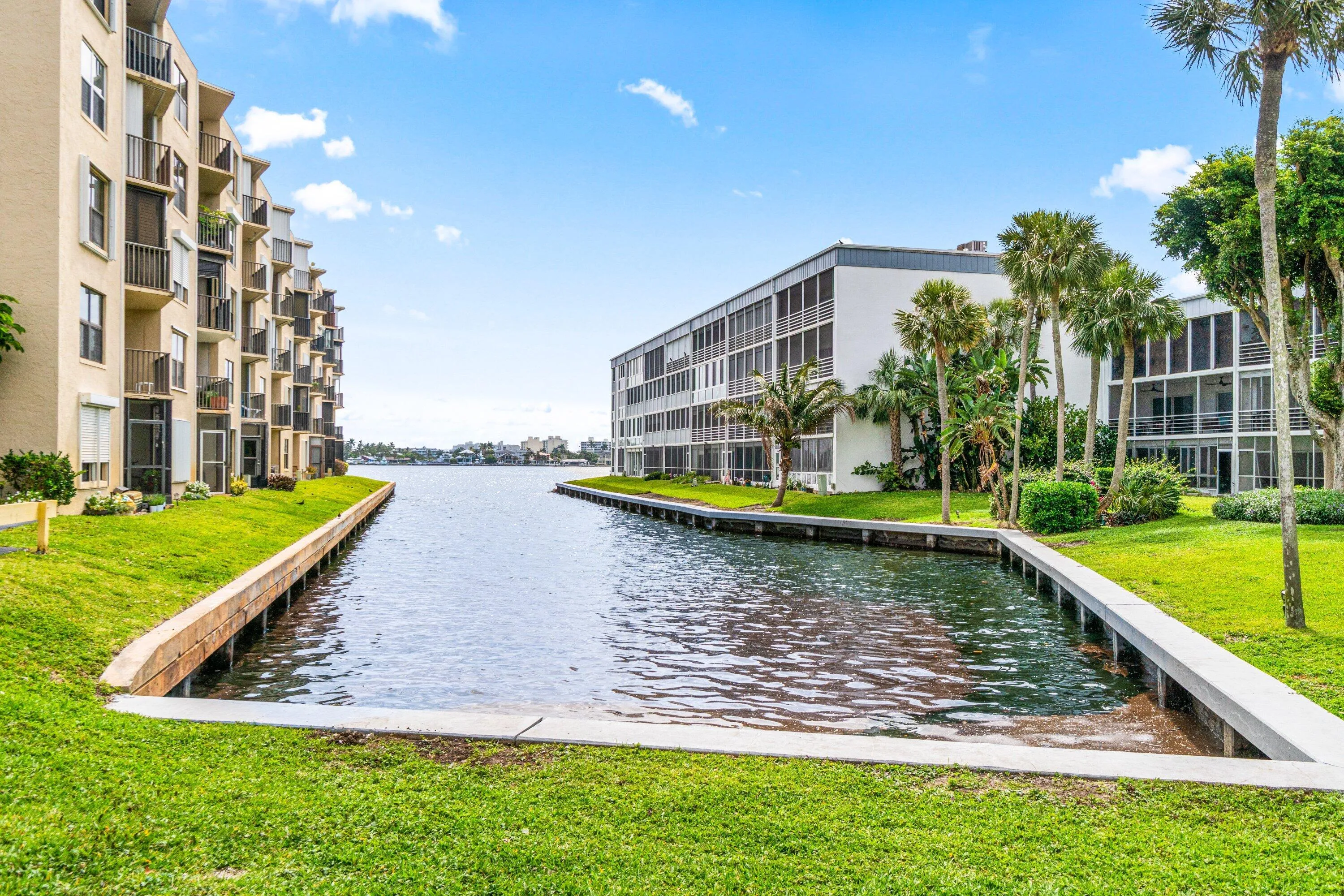 031-890NorthFederalHighway-311-LakeWorth
