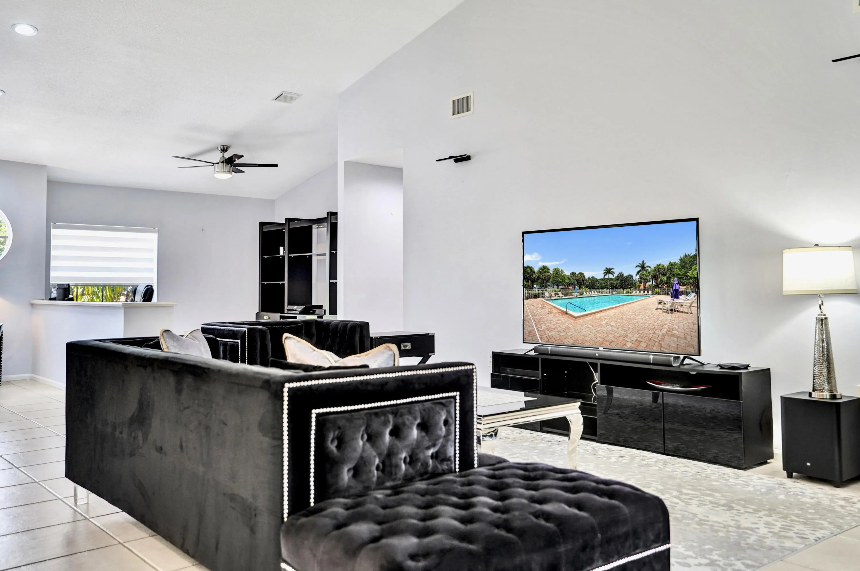 7669 Springwater - 28