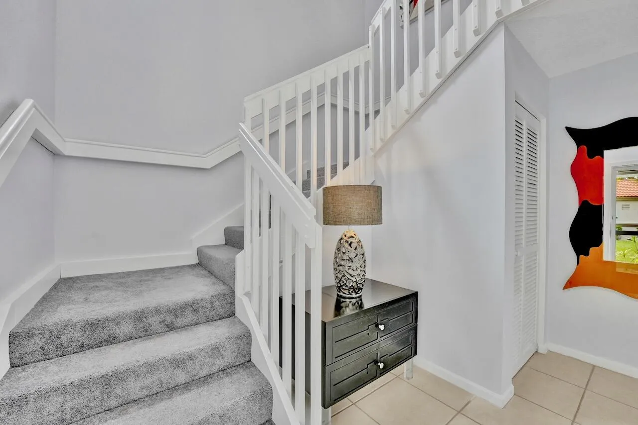 7669 Springwater - 2