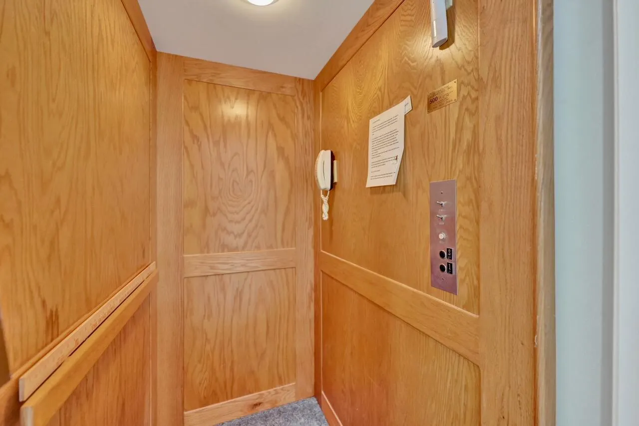 7669 Springwater - 52