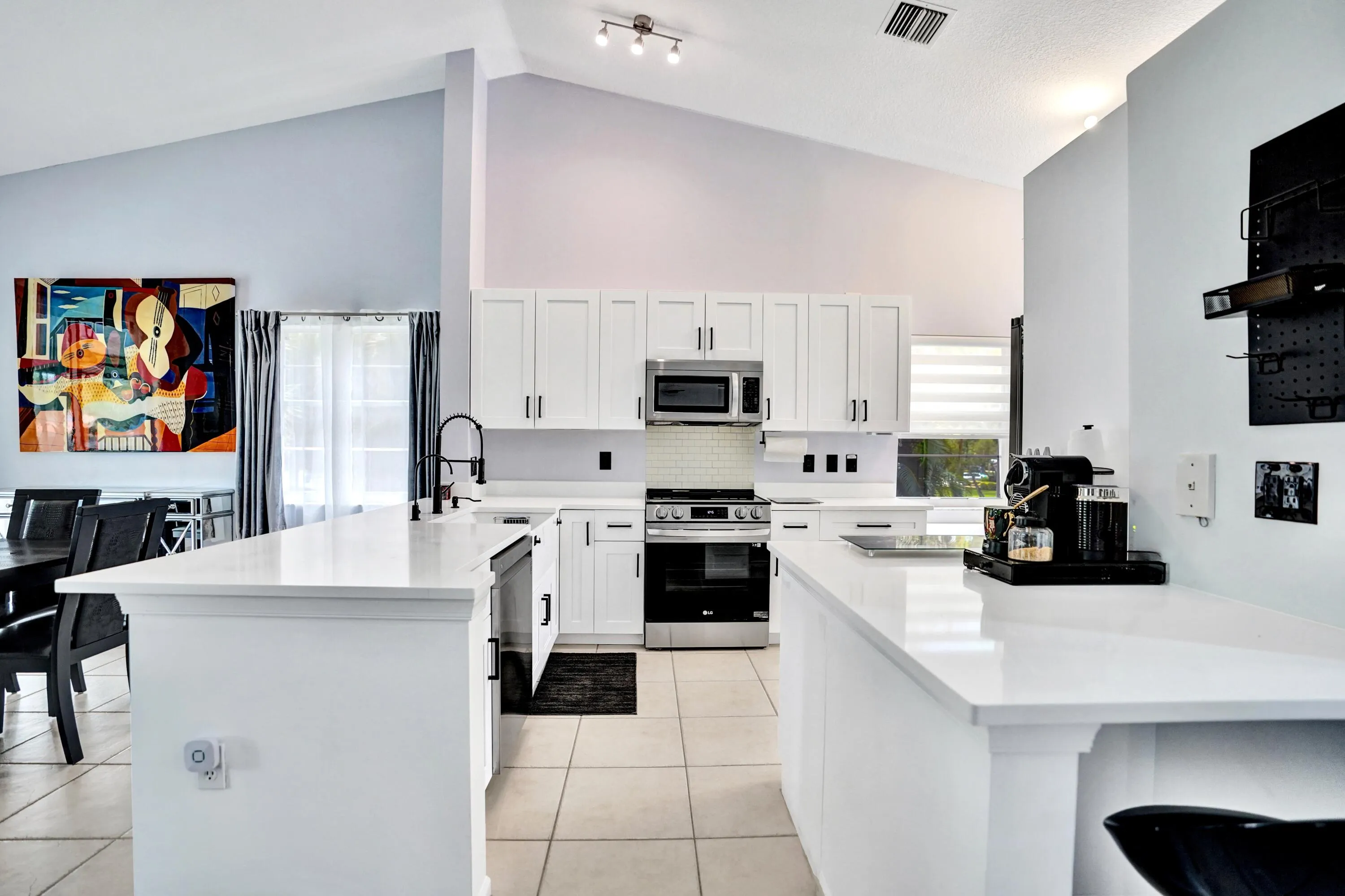 7669 Springwater - 32