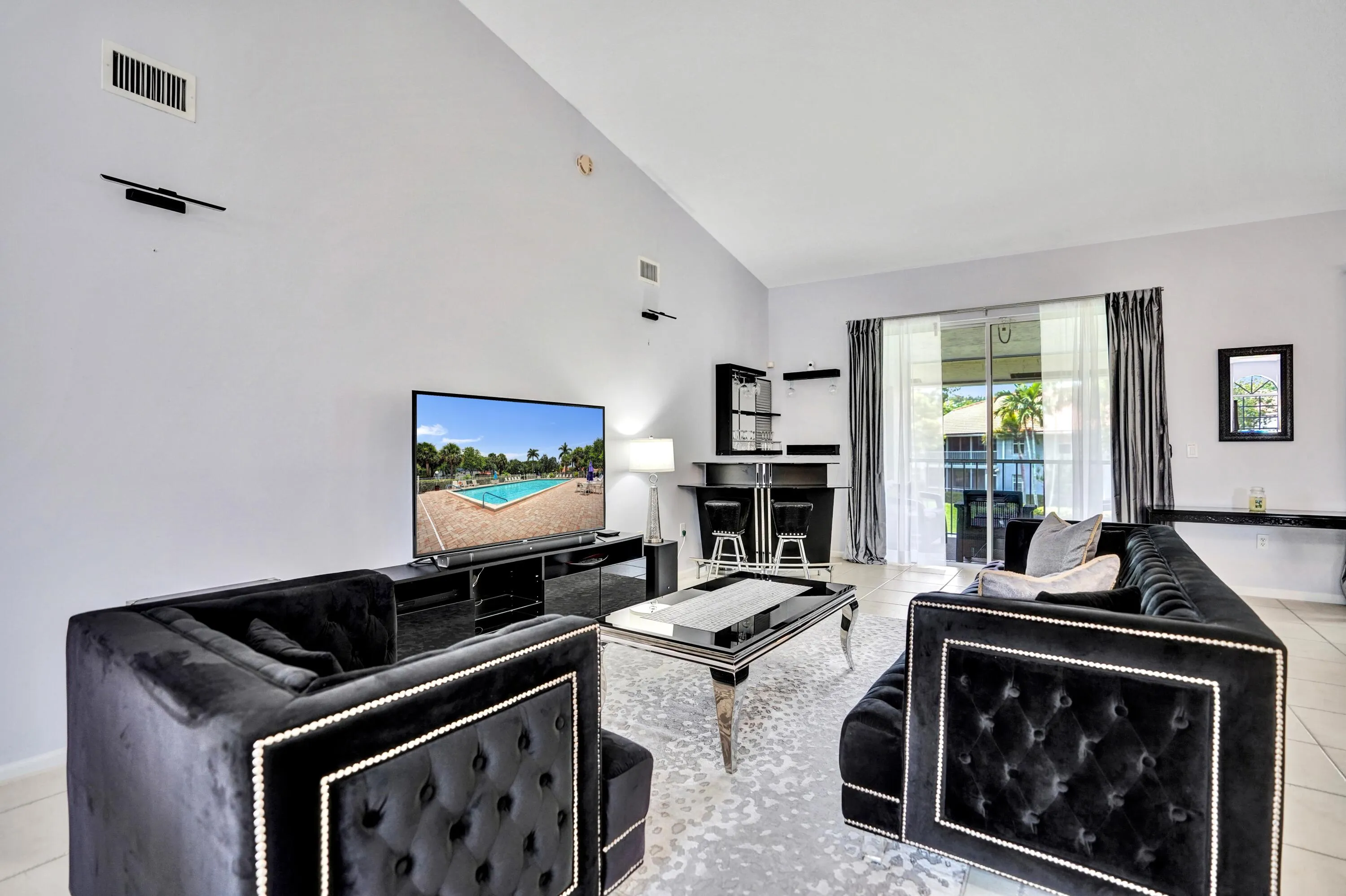 7669 Springwater - 20