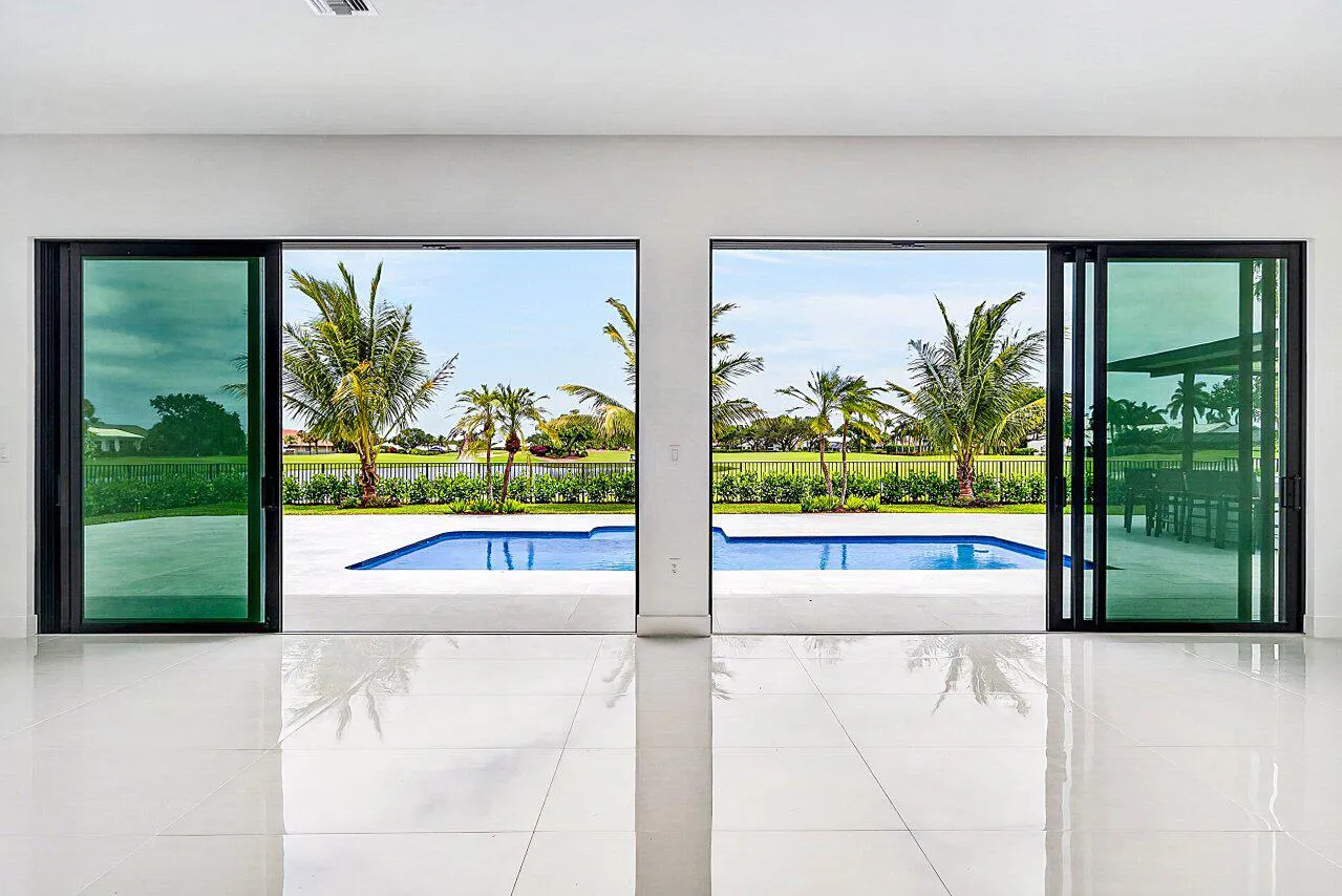 007-4887BocaireBoulevard