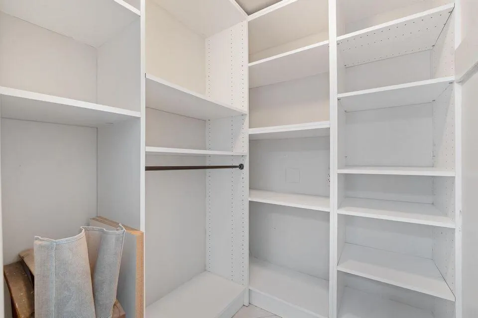 Master Closet 1