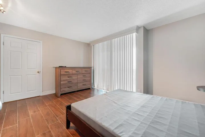 2 bed 4