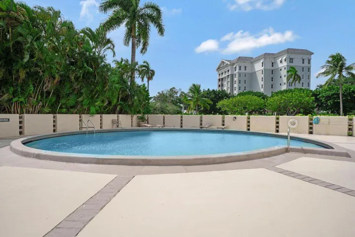 Pool 3