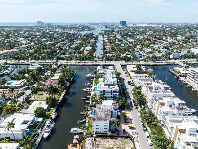 40 Isle of Venice Dr Fort-large-010-034-